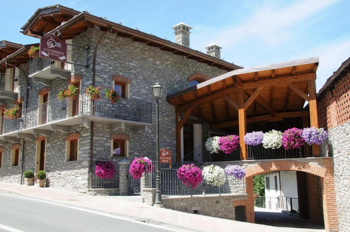 Bed & Breakfast Lo Teisson Aosta Exterior foto