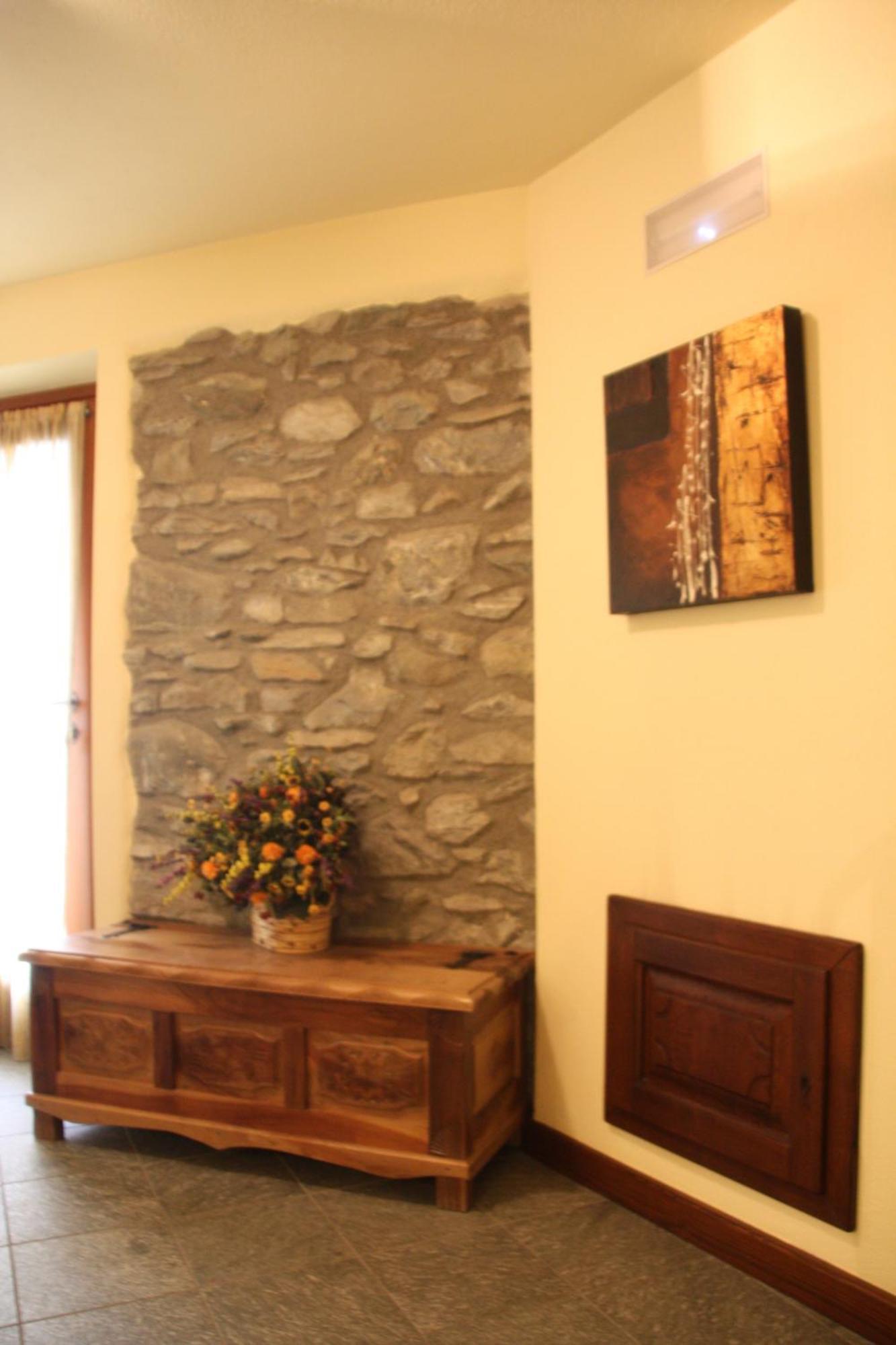 Bed & Breakfast Lo Teisson Aosta Exterior foto