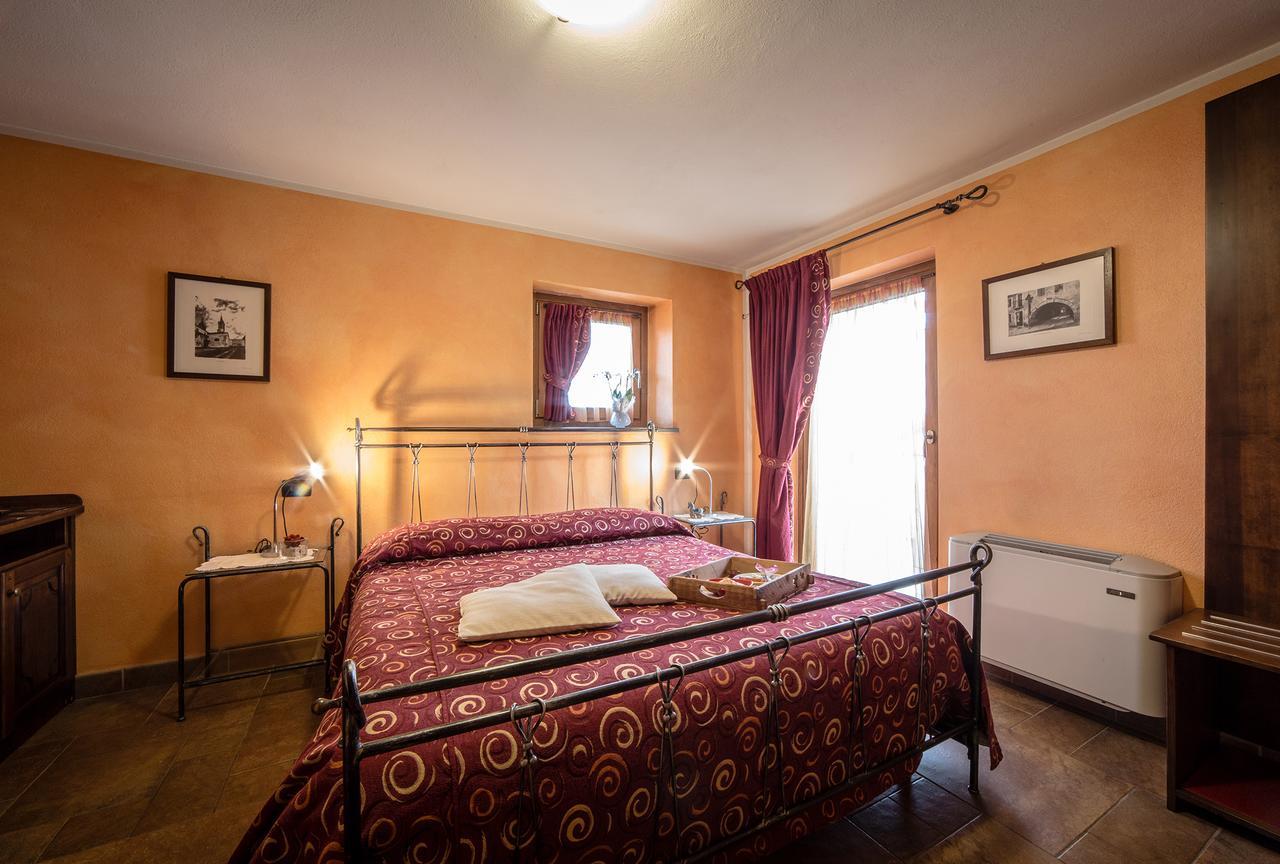 Bed & Breakfast Lo Teisson Aosta Exterior foto